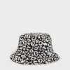 Chapeau