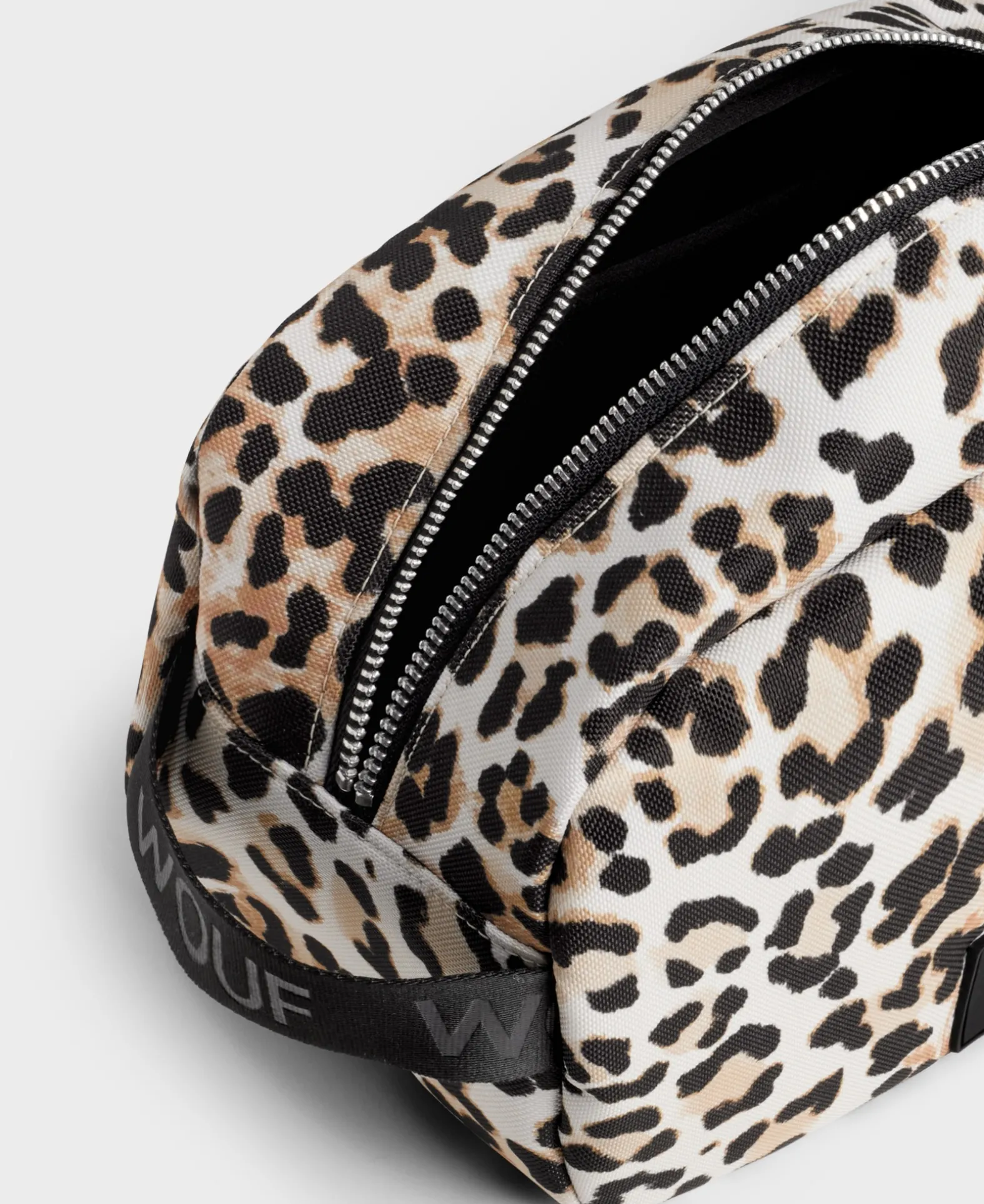 Grande Trousse De Toilette